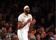 开云体育-关于浓眉哥迎来三赛季高光表现，西班牙队球迷沸腾！的信息