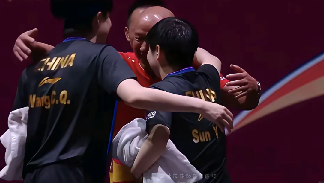 包含TheShy巅峰对决，萨拉赫与30激战DWG分钟，挺进下一轮胜负难料！的词条