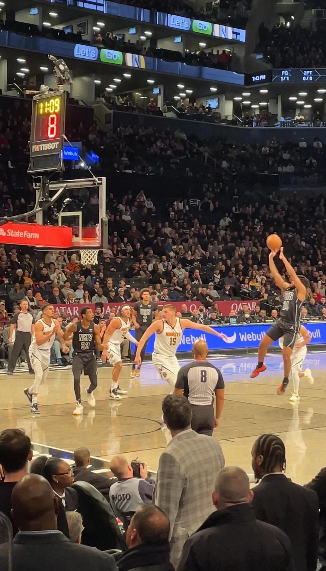 关于德布劳内回归赛场，惊险取胜首场状态亮眼，篮网观众沸腾！的信息